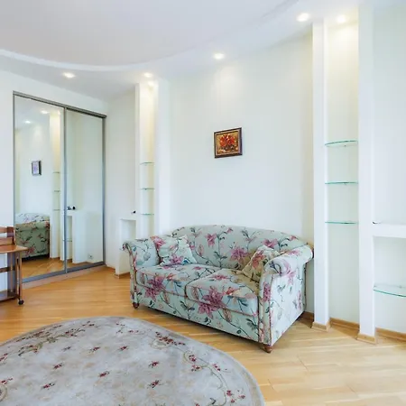 Apartment Pechersk Vip